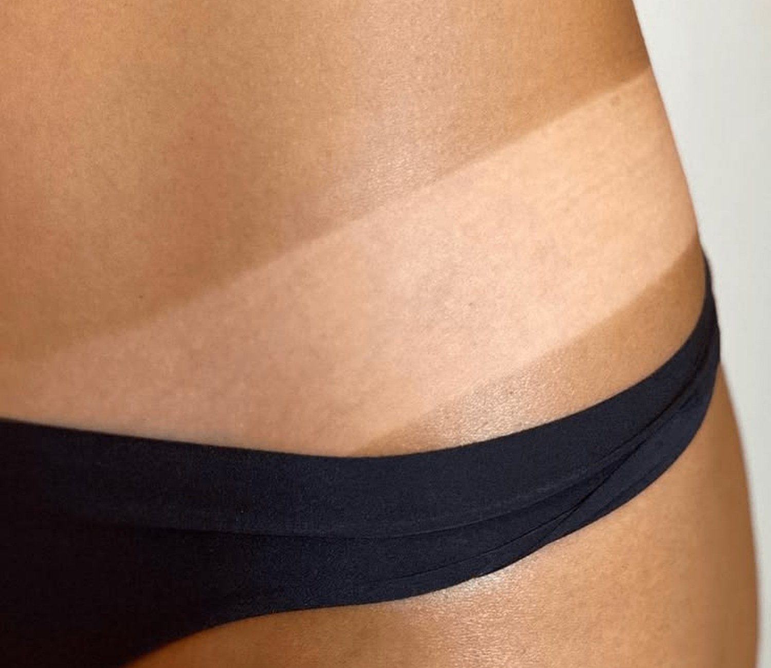 Visible spray tan colour result